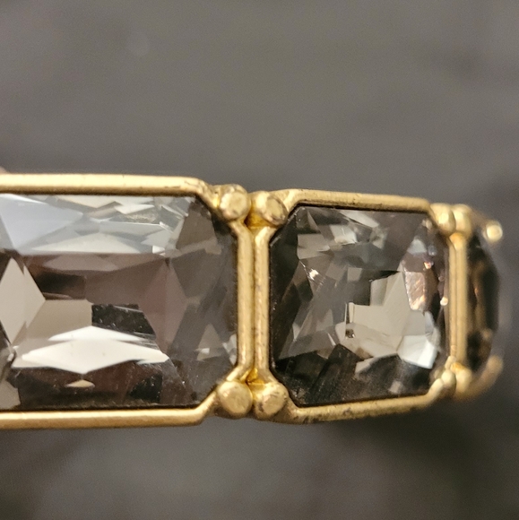 Gorgeous matte gold tone bracelet with smoky crystals - Picture 4 of 6